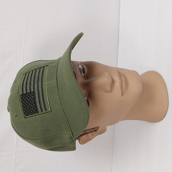 Ballcap - Picture 5 of 8